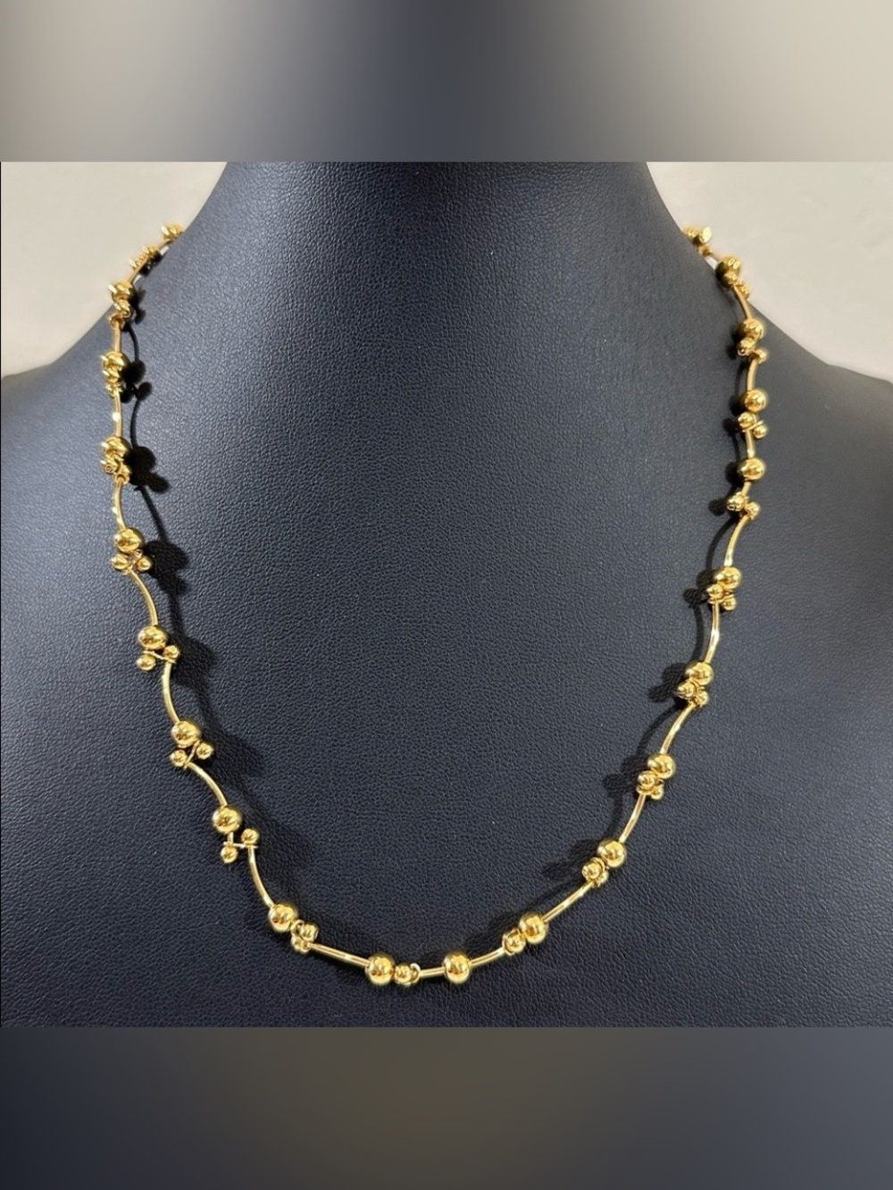 Premier Designs PLAYFUL Retired Vintage Gold Tone Necklace